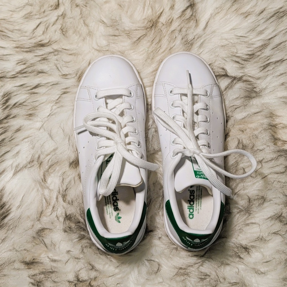 Classic Adidas Stan Smith Sneakers Iconic White & Green Colorway US 6 Timeless